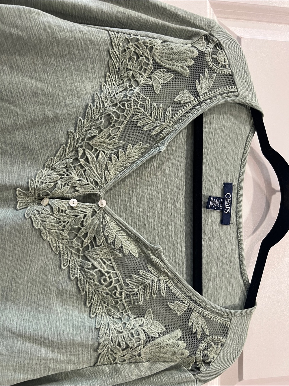 Chaps Sage Green Embroidered V-Neck Henley Long Sleeve Top NWT XL - Picture 3 of 6